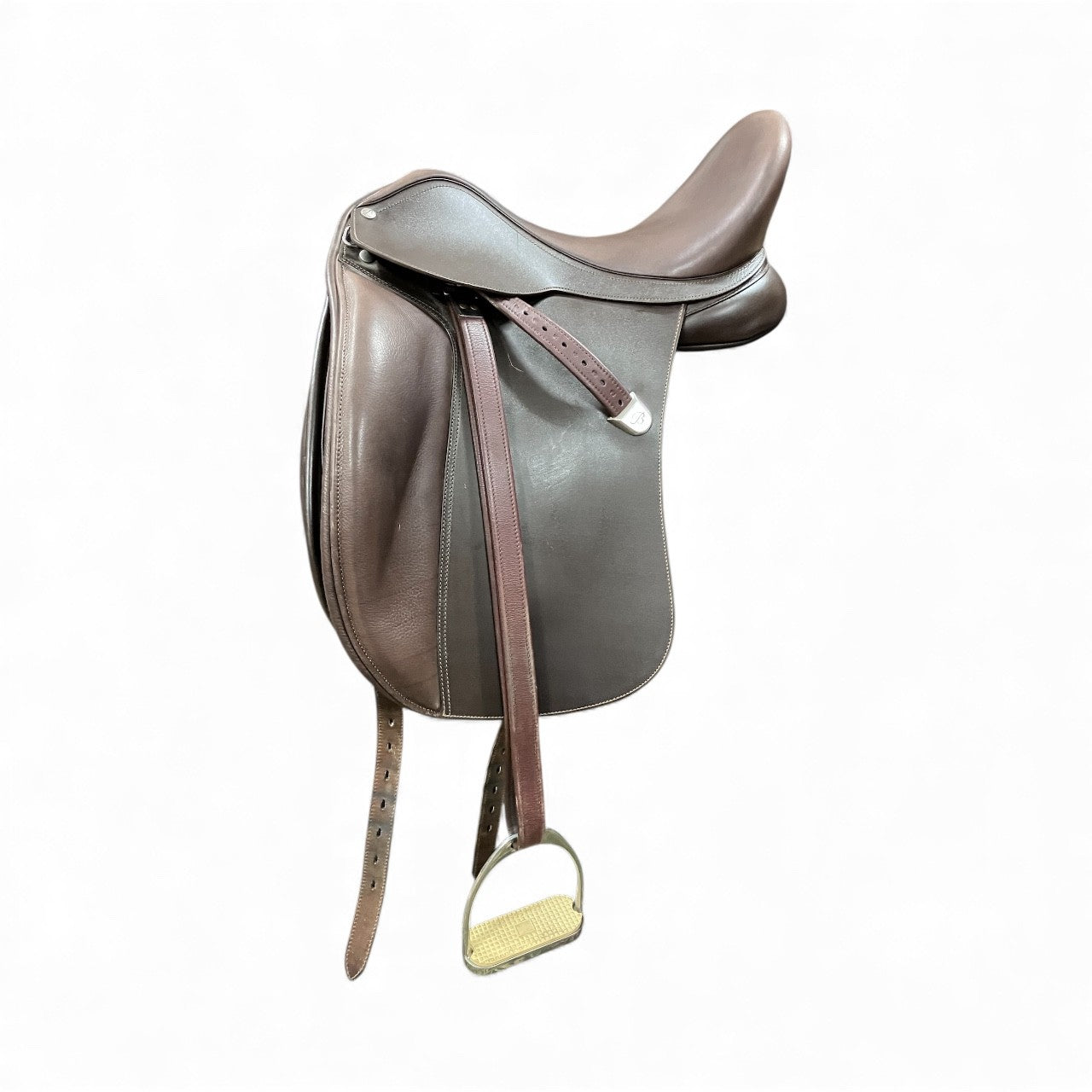 Second Hand Bates Wide Dressage Brown  16.5 "