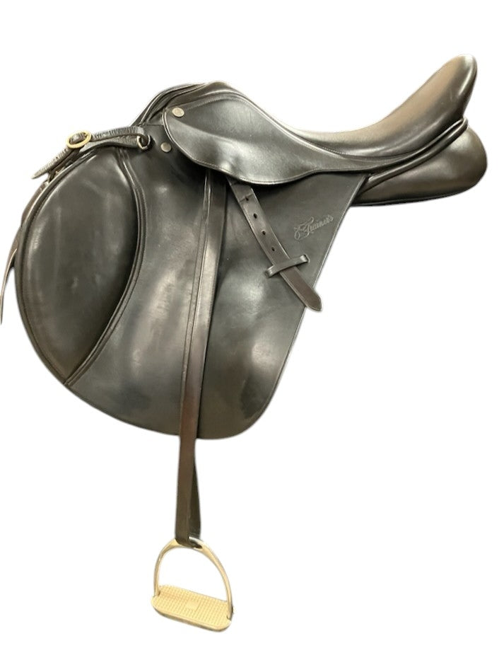 Trainer's Jump Saddle 17" Second Hand
