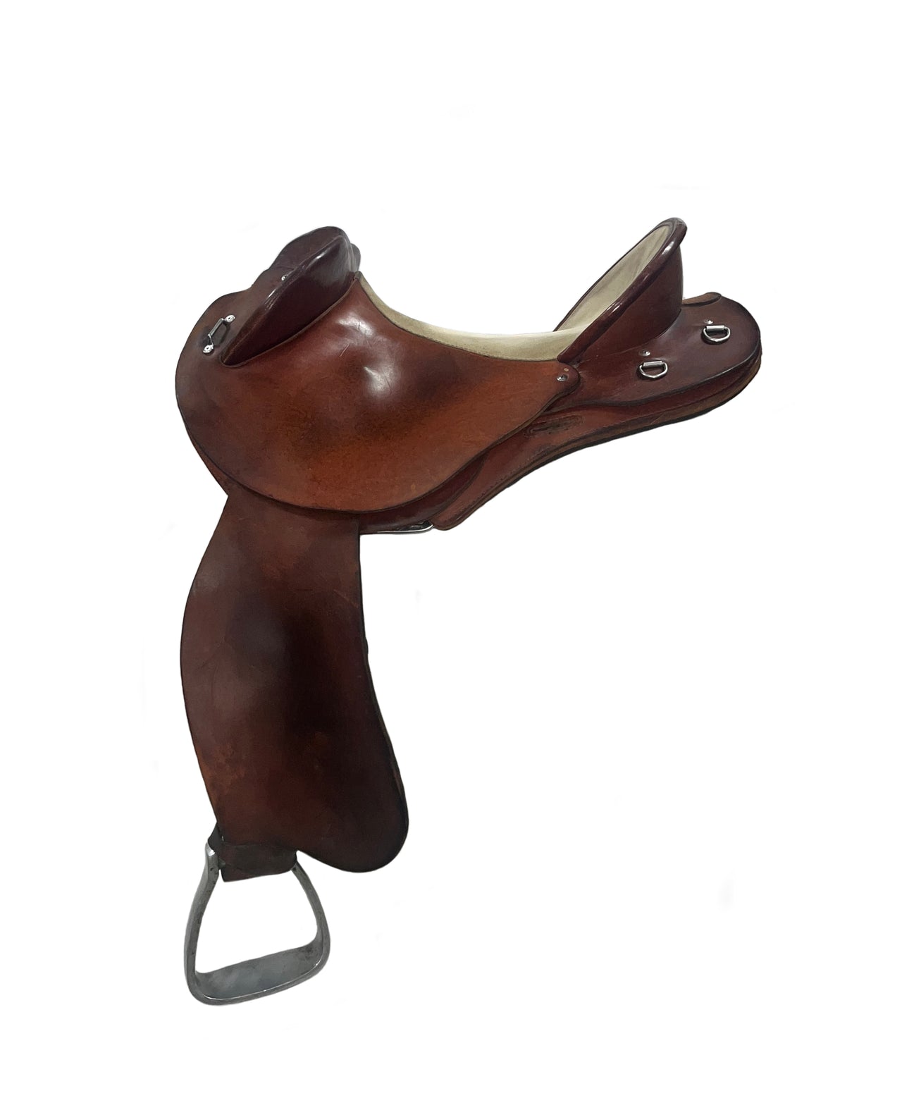 Cloncurry Fender Saddle 17 Inch Second Hand
