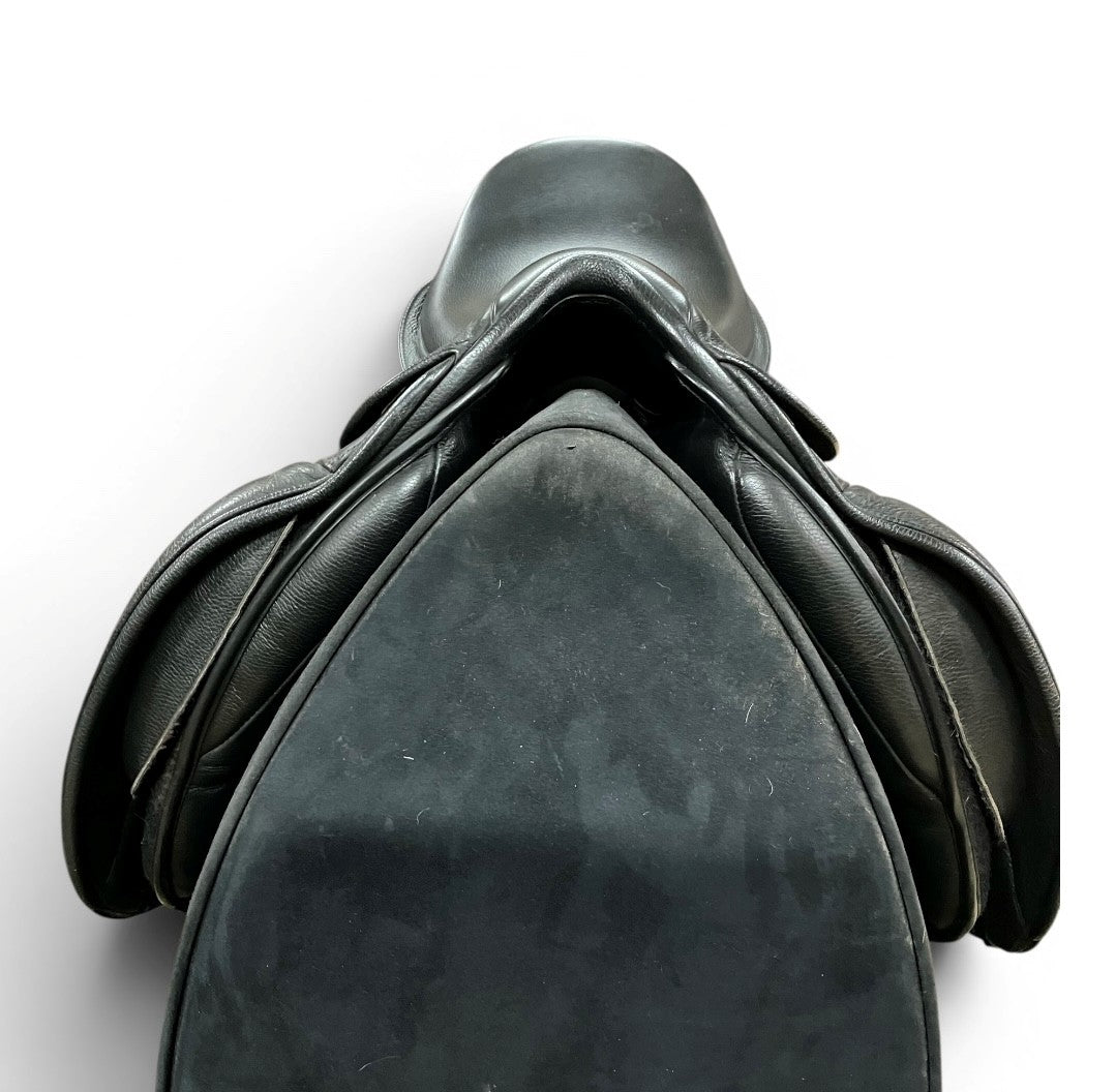 Kent and Masters Dressage  17.5 Inch Second Hand - The Trading Stables