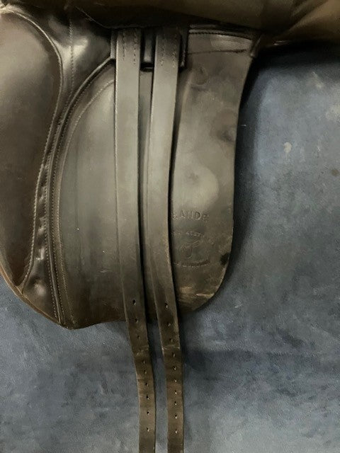 Peter Horobin Grande Dressage 17 Inch Second Hand - The Trading Stables