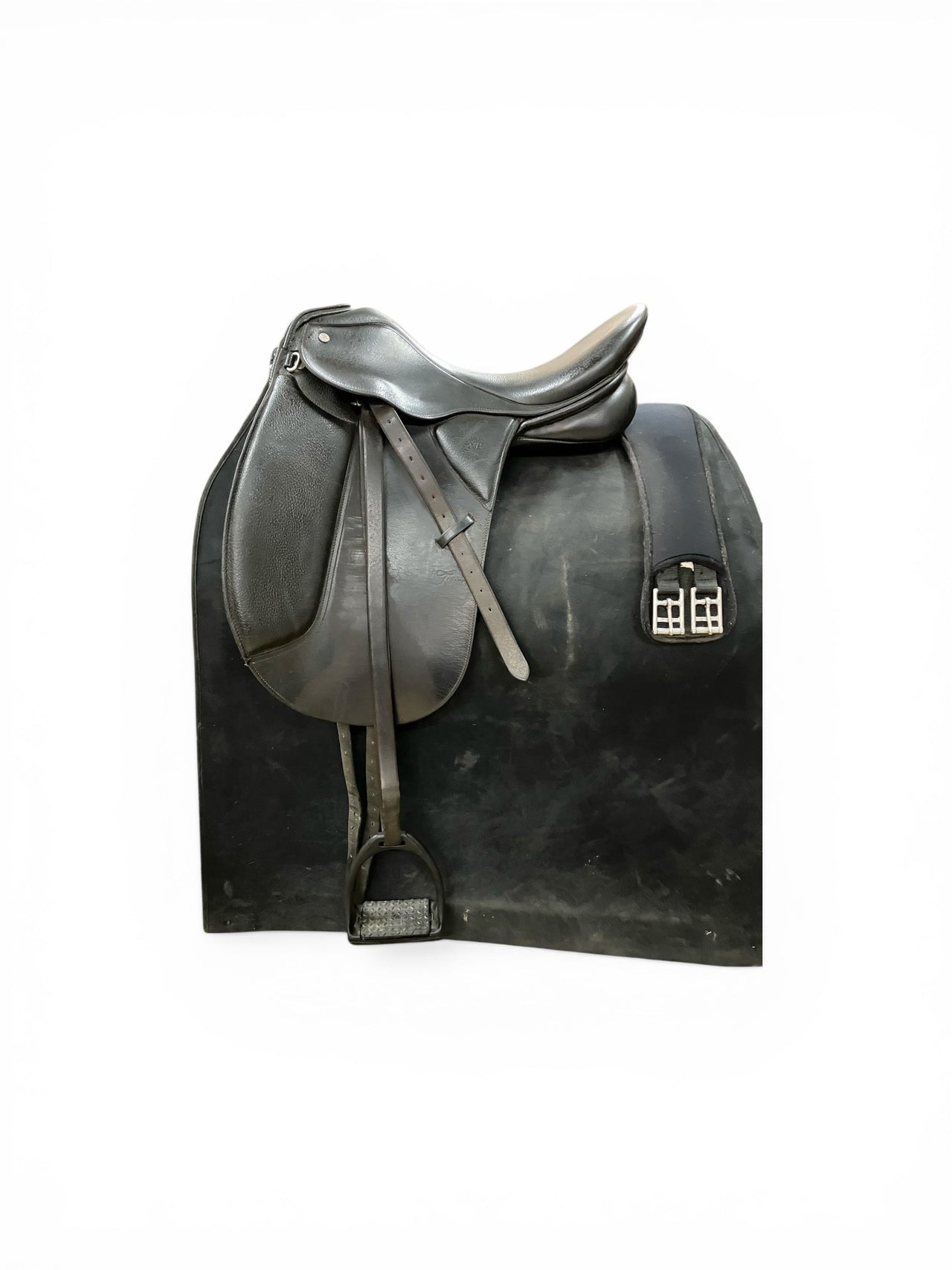 Trainers Dressage  Fully Mounted 17 in Second Hand - The Trading Stables