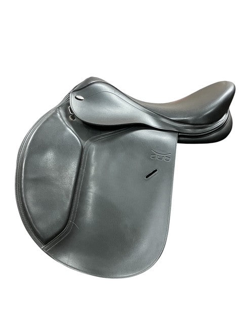 Tekna Club All Purpose 17.5 in Second Hand - The Trading Stables