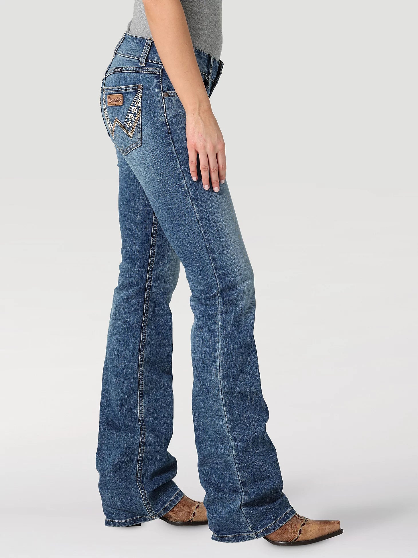 Wrangler low rise bootcut best sale jeans